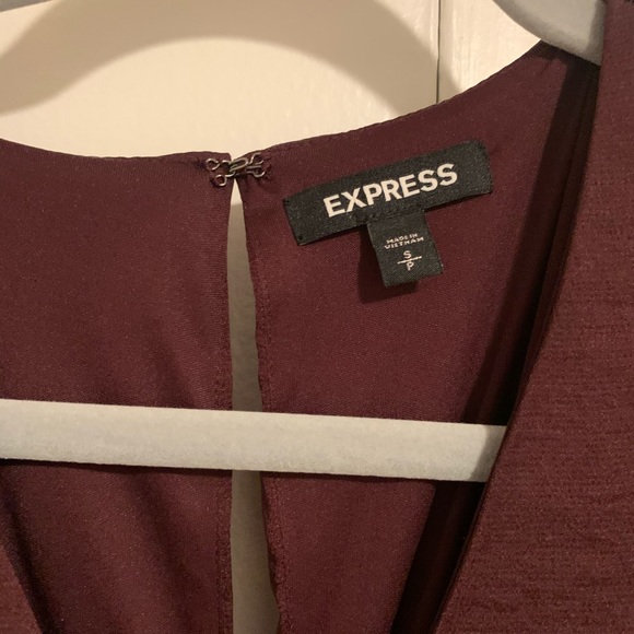 *Closet clear out* Express Burgundy Dress - Picture 3 of 5